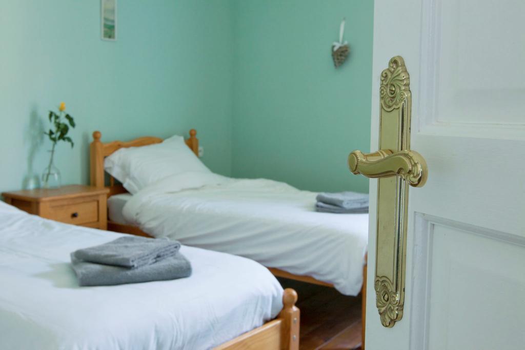Amabilite Bed & Breakfast Journet Room photo